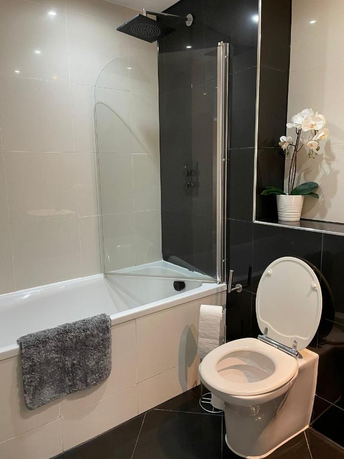 Lovely 2Br Apt In Sheffield City Centre Luaran gambar